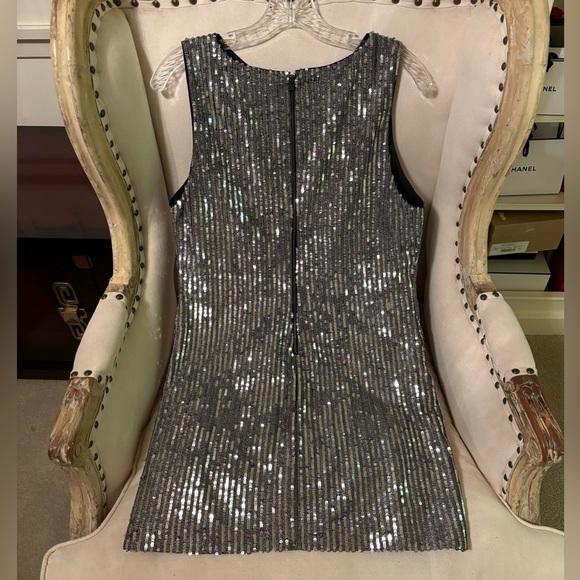 Alice + Olivia silver sequin dress - Picture 10 of 12